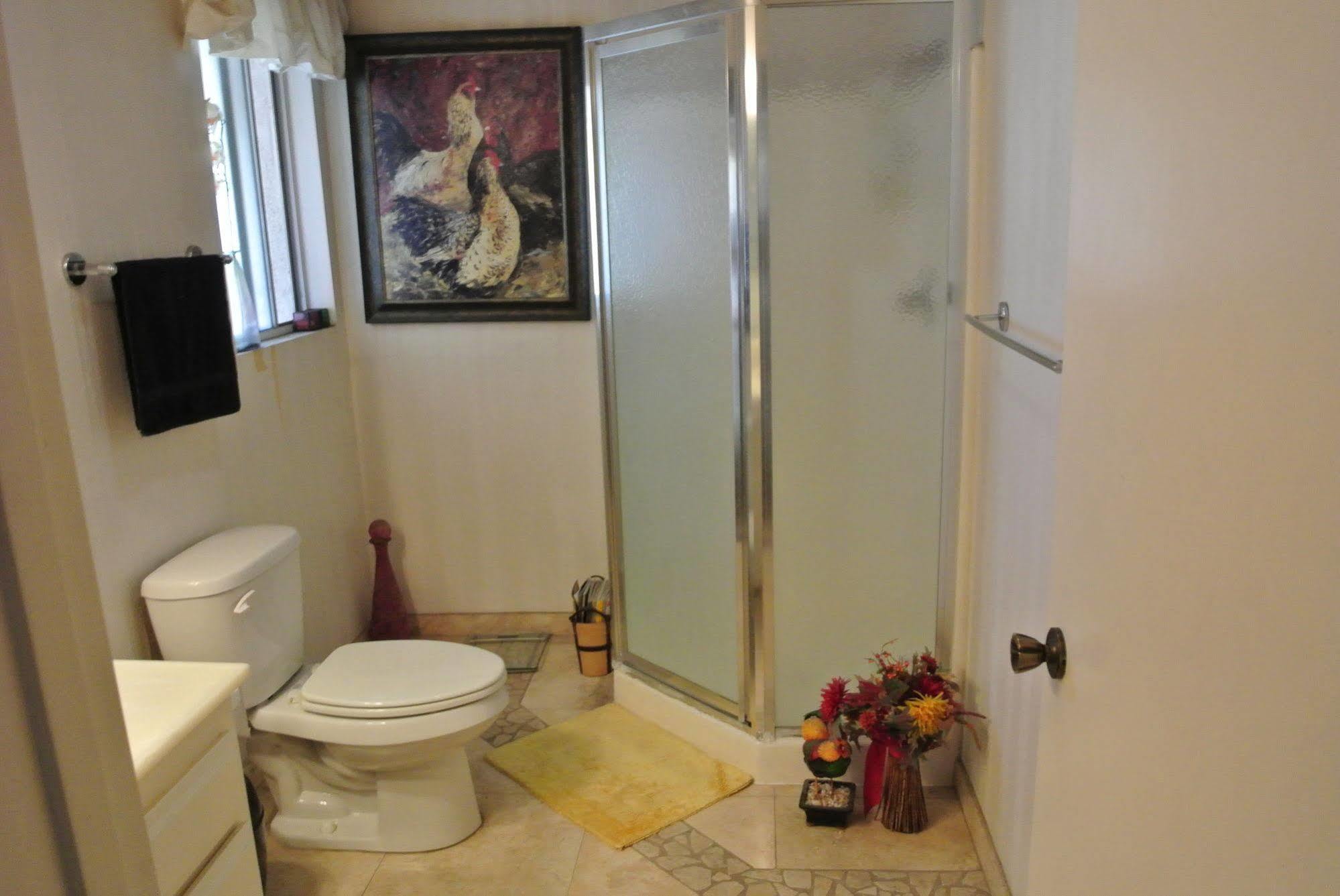 In Hollywood Hills Couette-café 3*